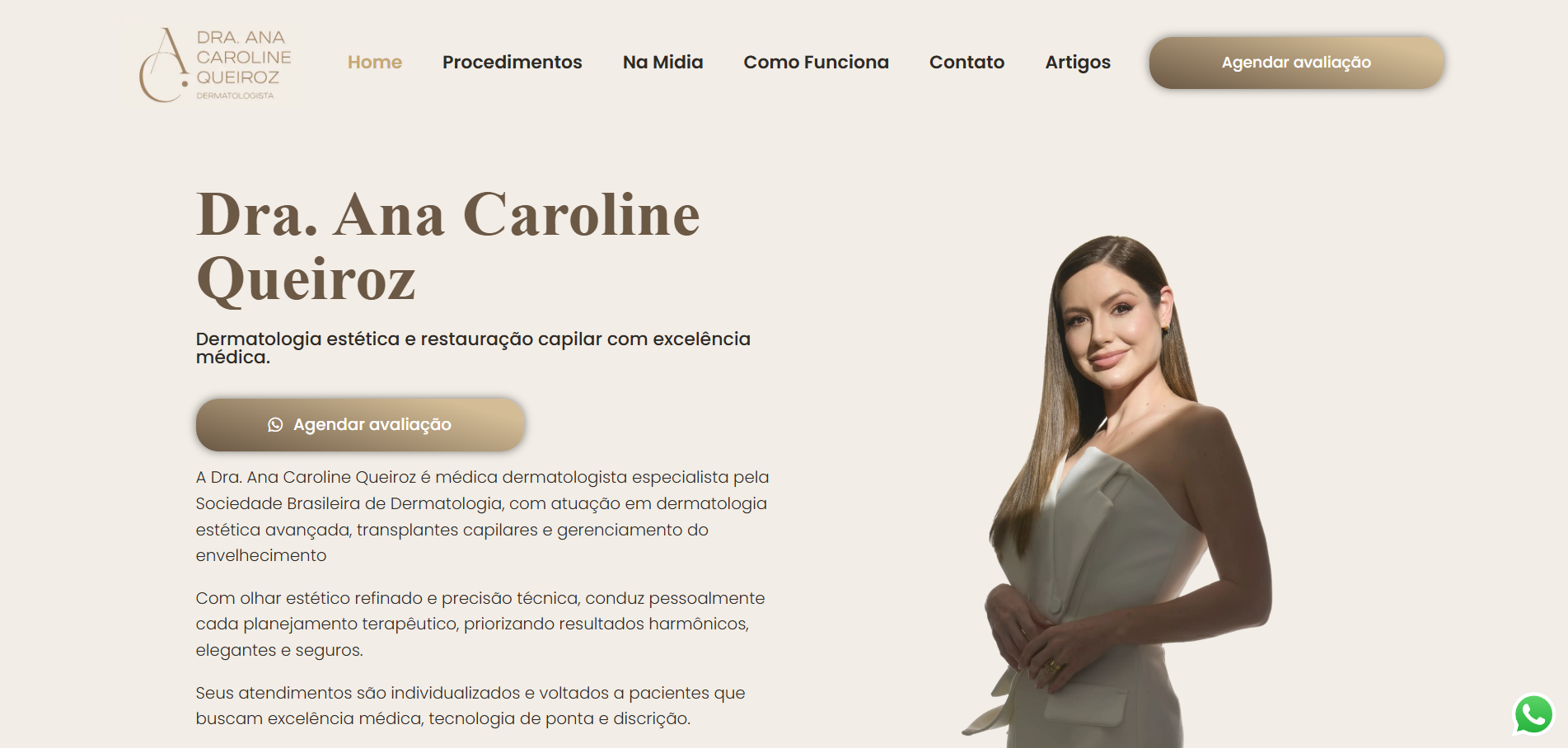 Dra Ana Caroline Queiroz